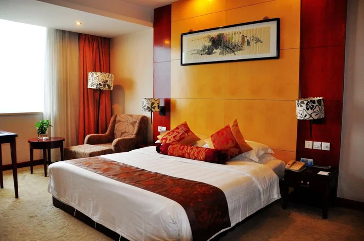 Хуайань: Xuyisizhou Junyue Hotel