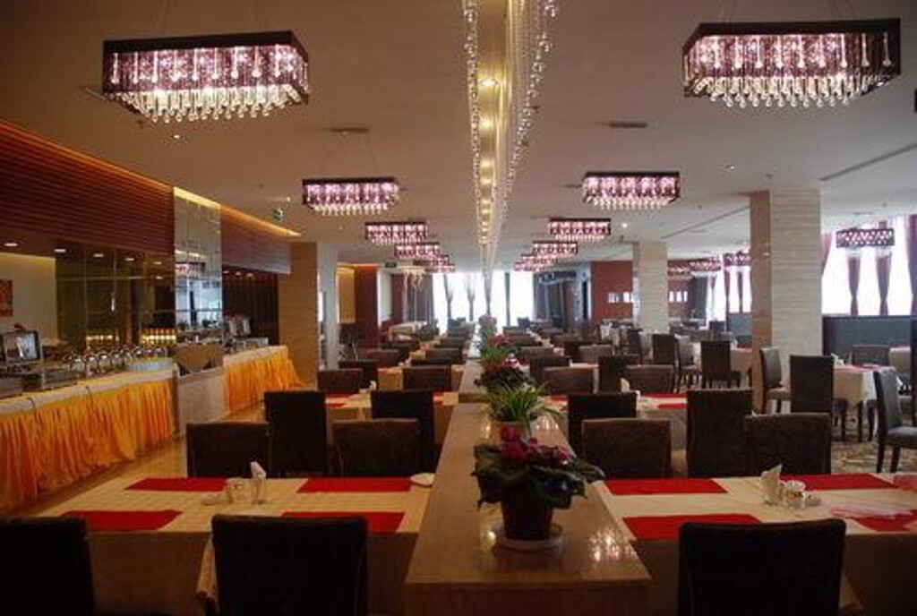 Хуайань: Xuyisizhou Junyue Hotel