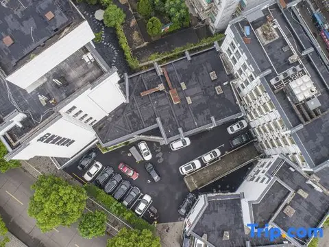 Хуаншань: Homeinn Selected Hotel (Huangshan Binjiang Road Tunxi Old Street)