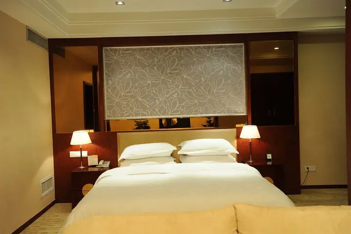 Чунцин: East Garden Hotel