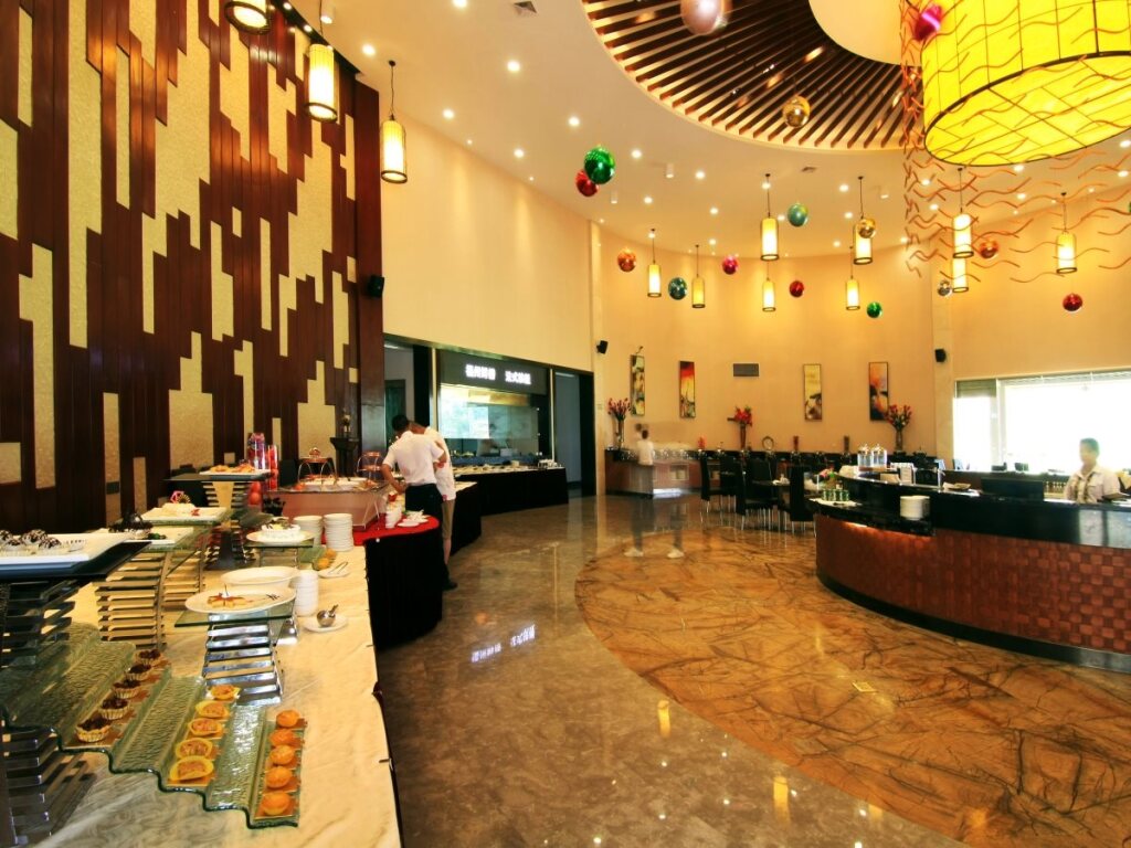 Фучжоу: Fuzhou Chuanjie Hotspring and Golf Club Hotel