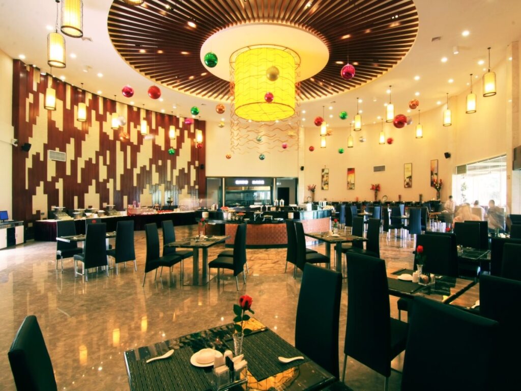Фучжоу: Fuzhou Chuanjie Hotspring and Golf Club Hotel