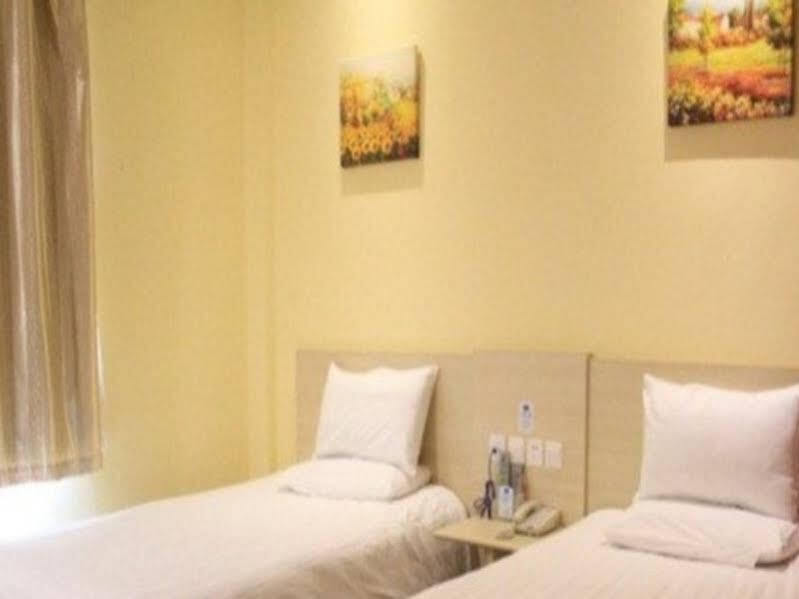 Хуайань: Hanting Hotel