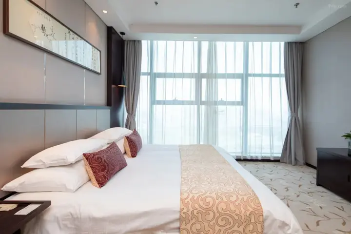 Чжэньцзян: Scholars Hotel (Zhenjiang City Government Sports Exhibition Center)