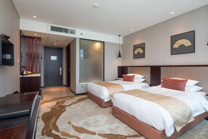 Чжэньцзян: Scholars Hotel (Zhenjiang City Government Sports Exhibition Center)