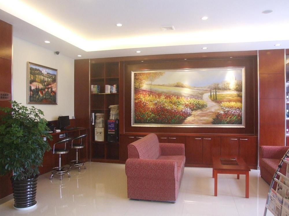 Жичжао: Hanting Express Hotel Rizhao Huanghai 1 Road