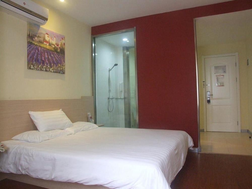 Жичжао: Hanting Express Hotel Rizhao Huanghai 1 Road