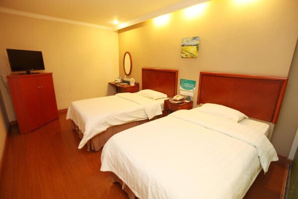 Цзиньхуа: GreenTree Inn Jinhua South Railway Station