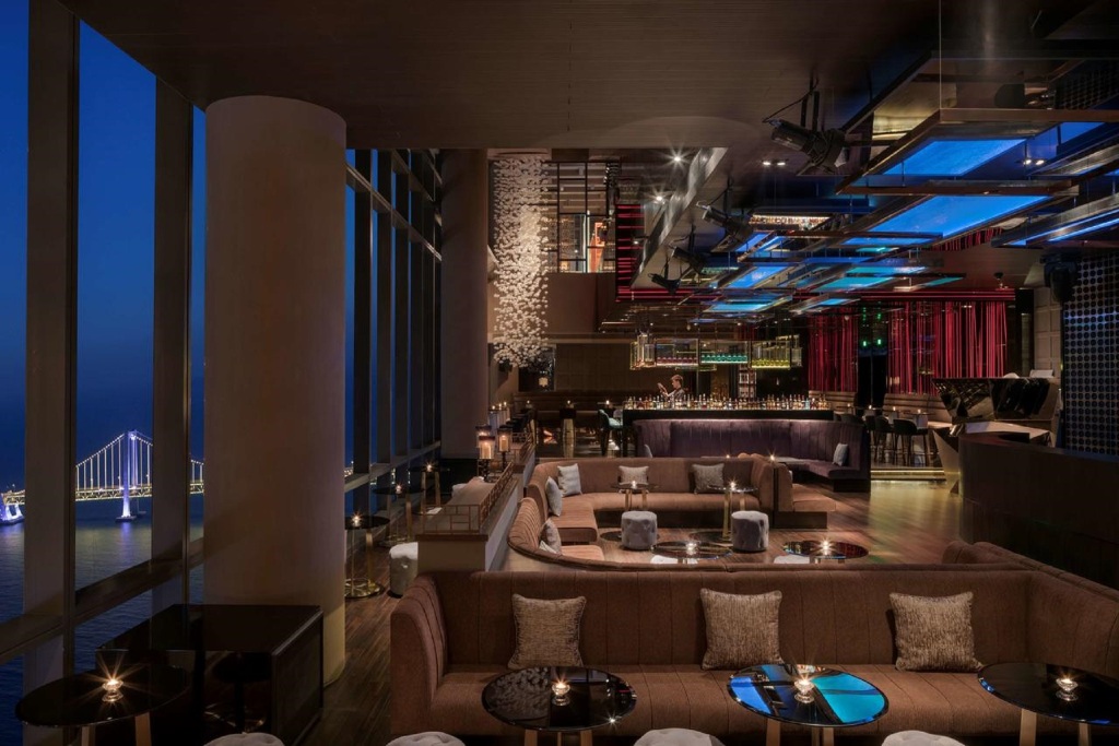 Далянь: Grand Hyatt Dalian