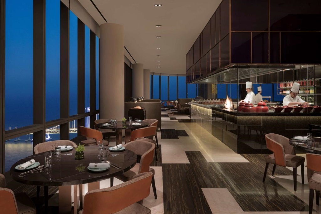 Далянь: Grand Hyatt Dalian