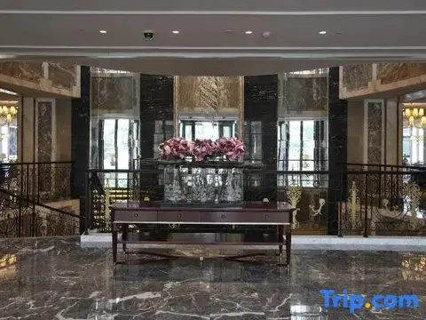 Уси: Wuxi Rsun The Lakefart Hotel