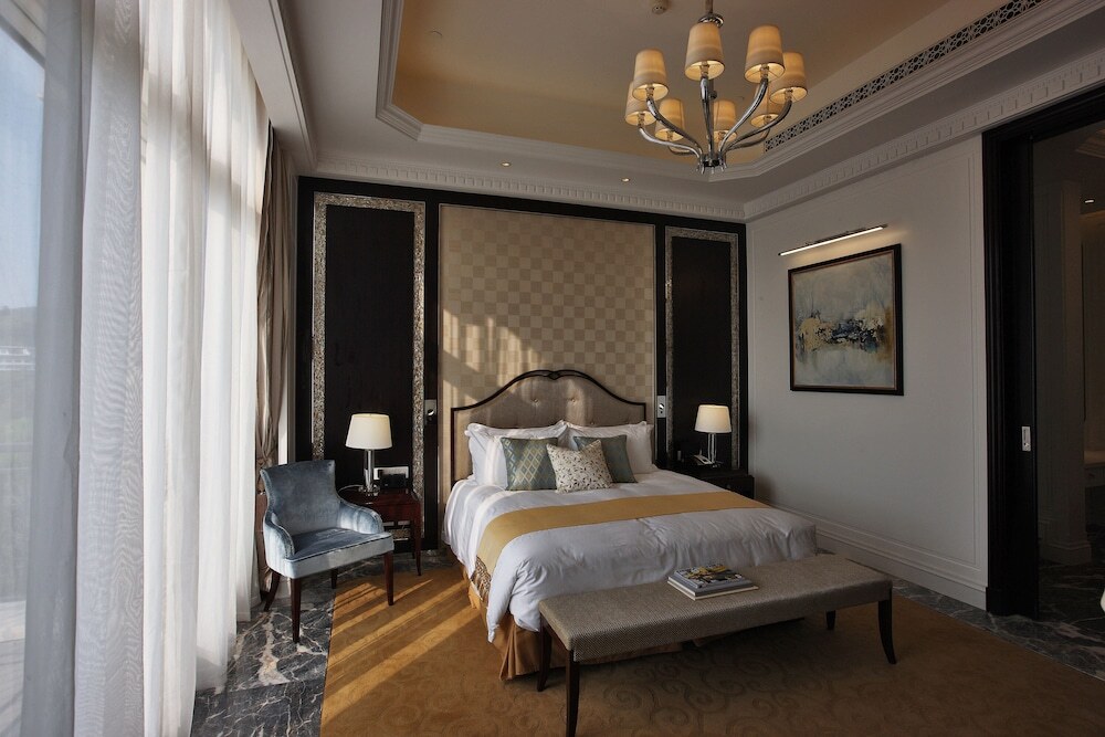 Уси: Wuxi Rsun The Lakefart Hotel