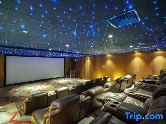 Уси: Wuxi Rsun The Lakefart Hotel
