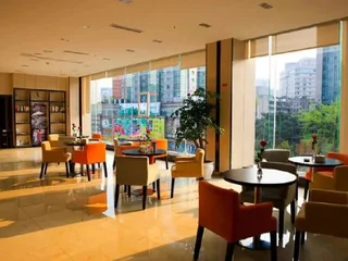 Чунцин: 7 Days Premium Hotel Chongqing Yangjiaping Pedestrian Street Centre Branch