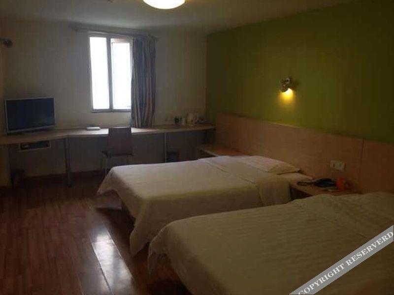 Далянь: 7 Days Inn Dalian Xian Road Business Center Xinggong Street Subway Station Branch