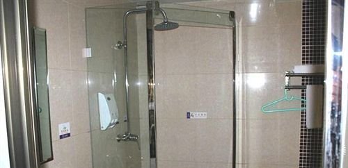 Чжэнчжоу: Echarm Hotel Zhengzhou International Convention Centre Hongzhuan Road