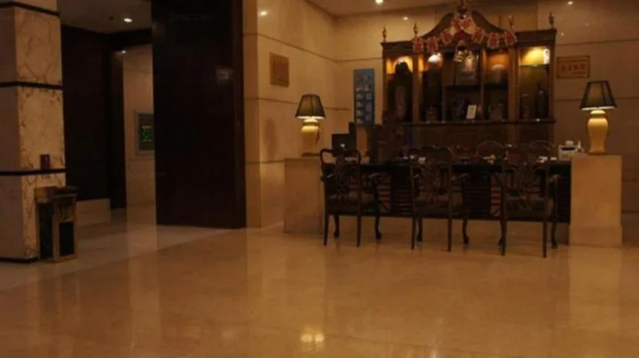 Харбин: Modern Hotel Harbin