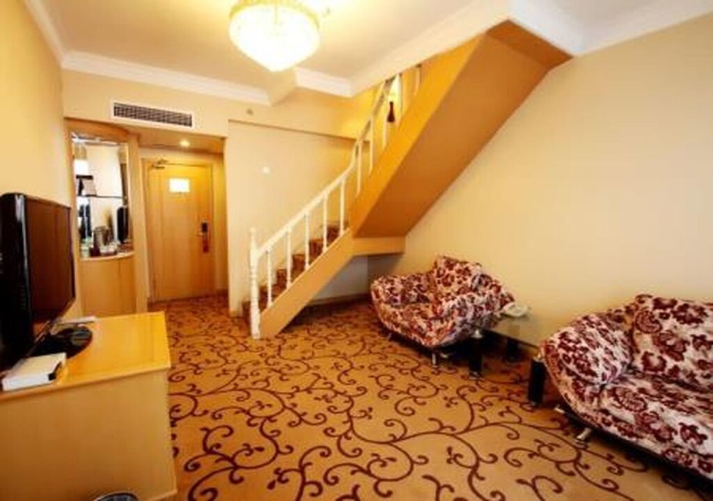 Харбин: Modern Hotel Harbin