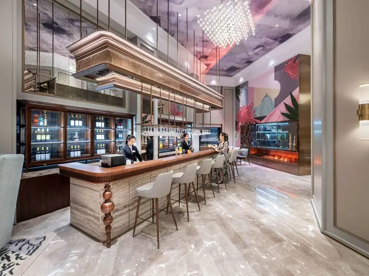 Наньтун: Mercure Nantong Downtown