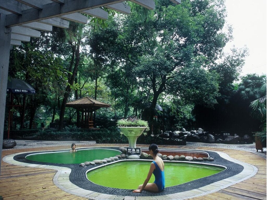 Лешан: Emei Mountain International Conference Holiday Hotel