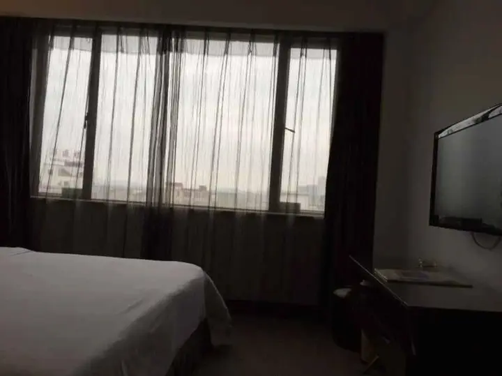 Фошань: Vienna International Hotel Foshan Haiyue Branch