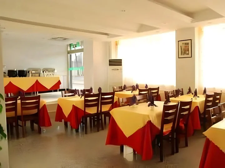 Таншань: GreenTree Inn Tangshan Yuhua Road