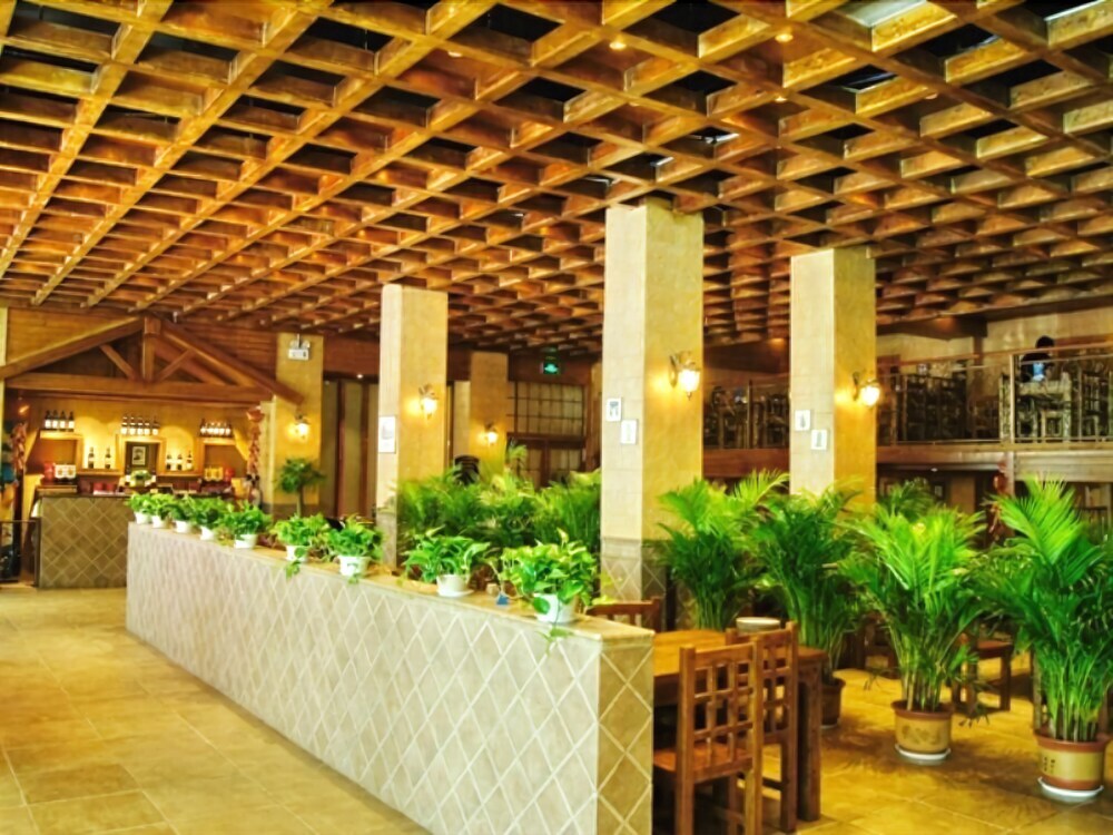 Лоян: GreenTree Inn Luoyang Peony Square