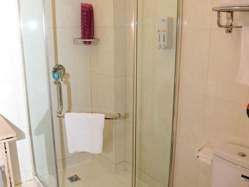 Аньцин: GreenTree Inn Tongling Yayuan