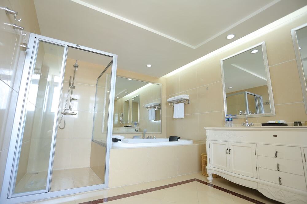 Хэфэй: Country Garden Phoenix Hotel Binhu City