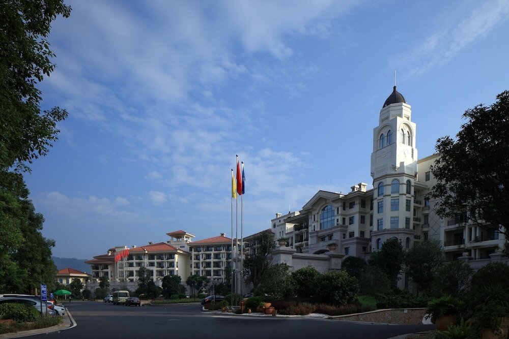 Хэфэй: Country Garden Phoenix Hotel Binhu City