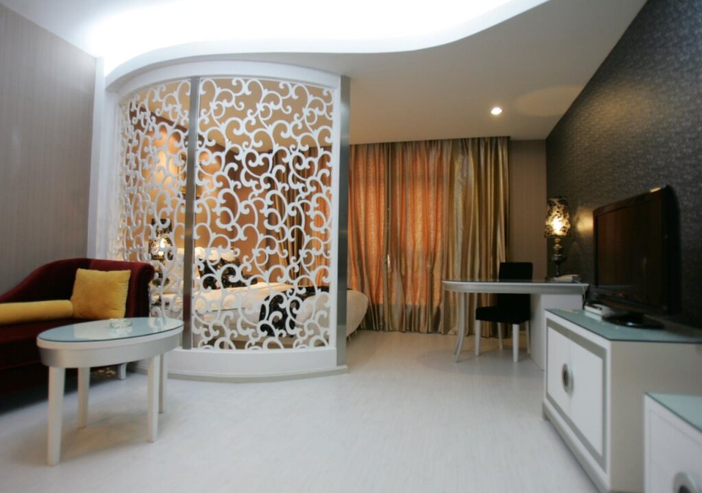 Куньмин: Qian Lv Chen Ginza Hotel