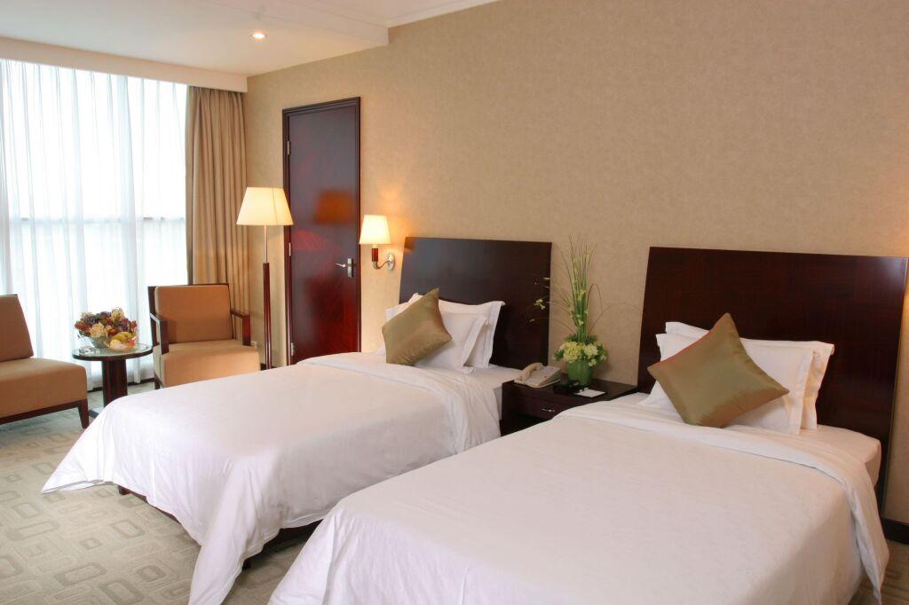 Дунгуань: Global Business Hotel