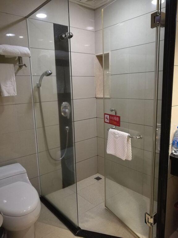 Дунгуань: Global Business Hotel