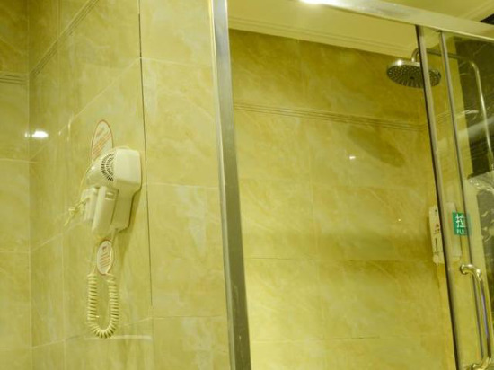 Чжухай: Green Tree Inn Zhuhai Jida Hotel