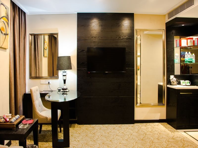 Green Tree Inn Zhuhai Jida Hotel — фото 2