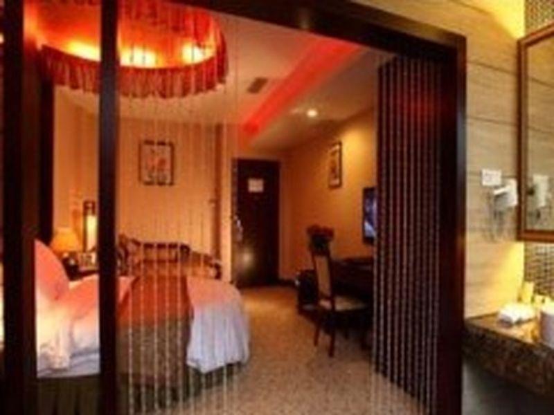 Чжухай: CateringHotel