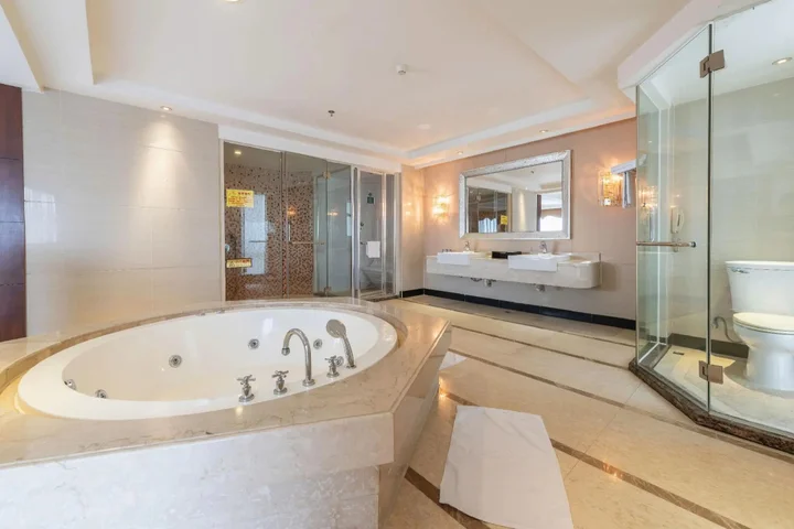 Дунгуань: The Clipper Hotel
