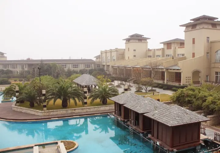 Ханчжоу: HNA Resort Yunqi Hangzhou