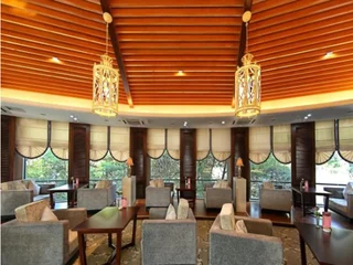 Уси: Wuxi Xiyuan Hotel