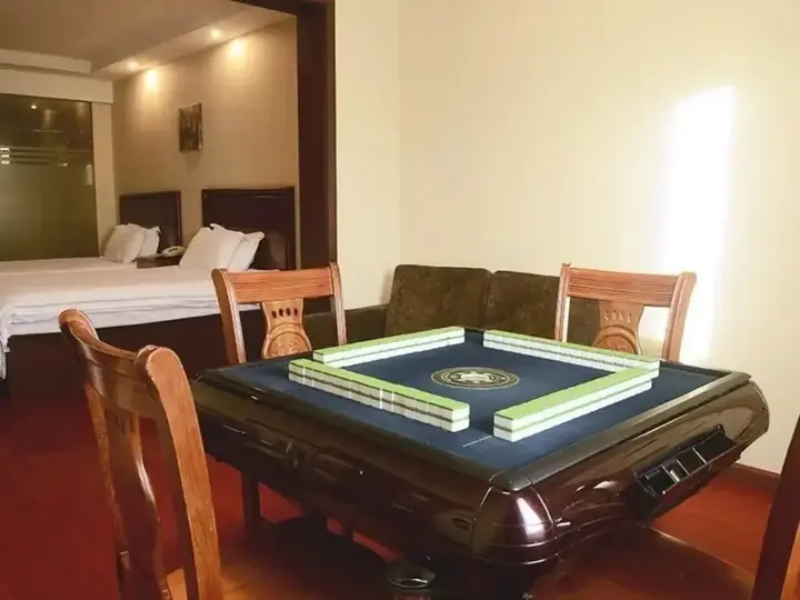 Цзиндэчжэнь: GreenTree Inn Jingdezhen Square North Road Express Hotel