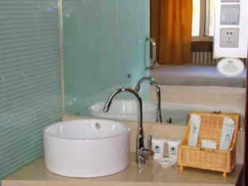 Харбин: GreenTree Inn Haerbin City Nangang Railway Station Jianzhu Street Express Hotel