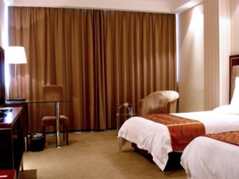 Наньтун: Starway Hotel Haiyuan Nantong Qingnian West Road