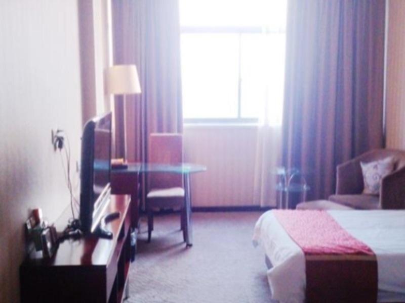 Starway Hotel Haiyuan Nantong Qingnian West Road — фото 1