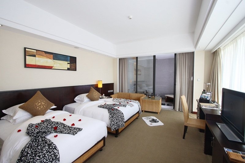 Сямынь: Trithorn Hotspring Resort Xiamen
