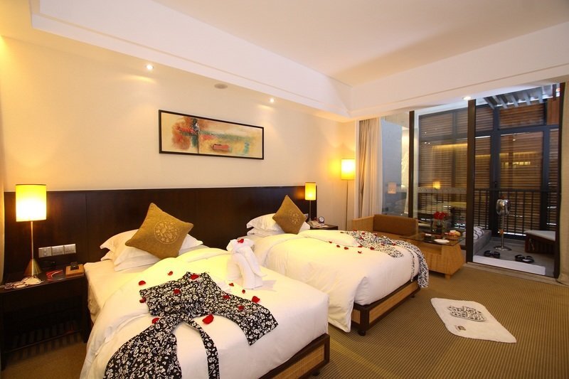 Сямынь: Trithorn Hotspring Resort Xiamen