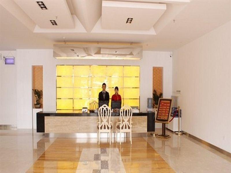 Дунгуань: Jingjiu Hotel