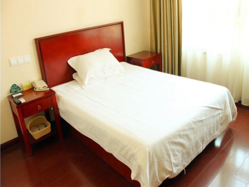 GreenTree Inn Wuxi Yinxiu Road Wanda Plaza Hotel — фото 4
