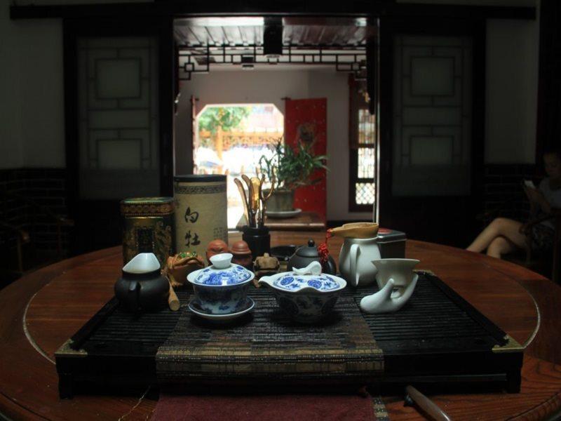 Шиянь: Wudangshan Jianguo Hotel