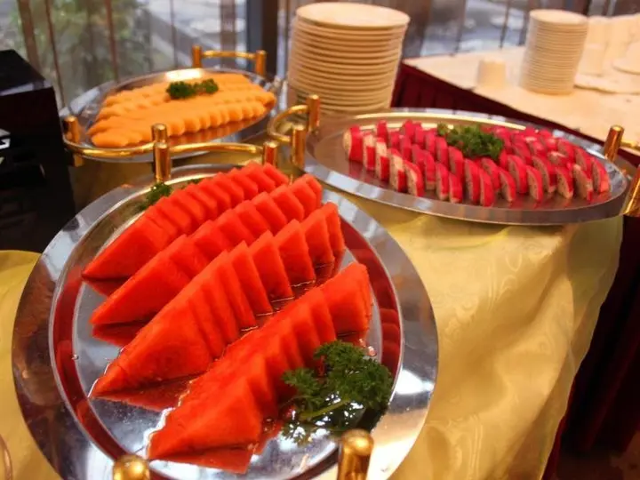 Шиянь: Wudangshan Jianguo Hotel
