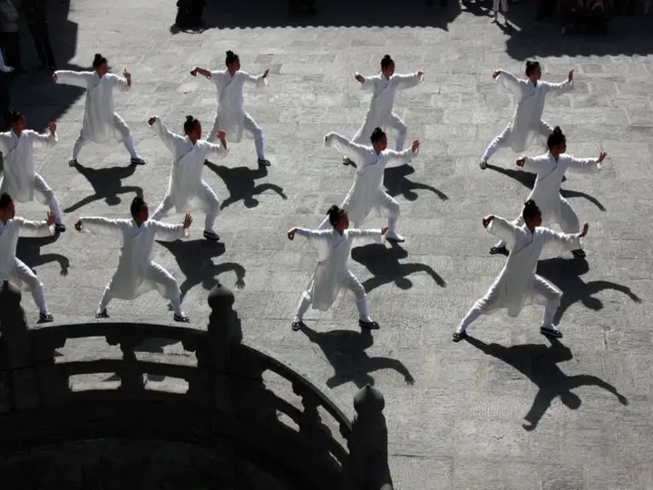 Шиянь: Wudangshan Jianguo Hotel